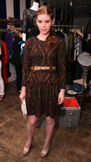 Kate Mara feet photo thumbnail