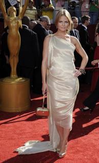 Jennifer Morrison feet photo thumbnail