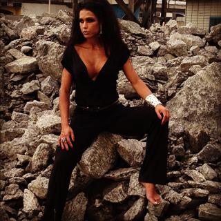 Gracyanne Barbosa feet photo thumbnail