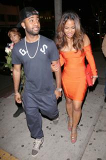 Christina Milian feet photo thumbnail