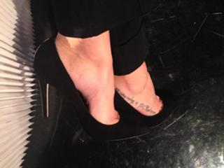 Melissa Satta feet photo thumbnail