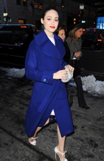 Emmy Rossum feet photo thumbnail