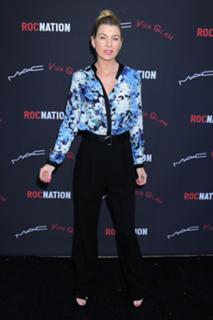 Ellen Pompeo feet photo thumbnail