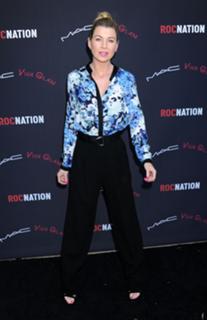 Ellen Pompeo feet photo thumbnail