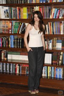 Ana de Armas feet photo thumbnail