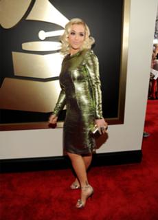 Rita Ora feet photo thumbnail