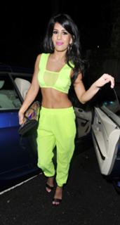 Jasmin Walia feet photo thumbnail