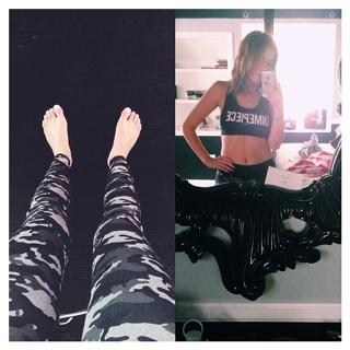 Ashley Benson feet photo thumbnail