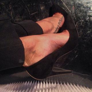 Melissa Satta feet photo thumbnail