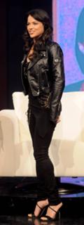 Michelle Rodriguez feet photo thumbnail