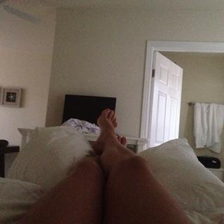 Franciely Freduzeski feet photo thumbnail