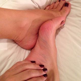 Franciely Freduzeski feet photo thumbnail
