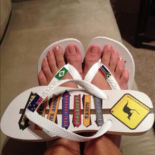 Franciely Freduzeski feet photo thumbnail