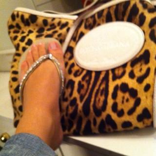 Franciely Freduzeski feet photo thumbnail