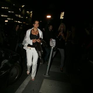 Michelle Rodriguez feet photo thumbnail
