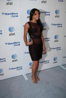 Michelle Rodriguez feet photo thumbnail