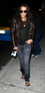 Michelle Rodriguez feet photo thumbnail