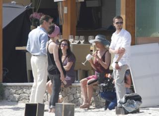 Emma Thompson feet photo thumbnail