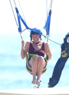 Emma Thompson feet photo thumbnail