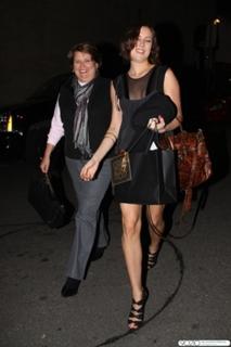Jessica Stroup feet photo thumbnail
