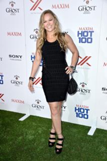 Ronda Rousey feet photo thumbnail