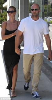 Rosie Huntington-Whiteley feet photo thumbnail