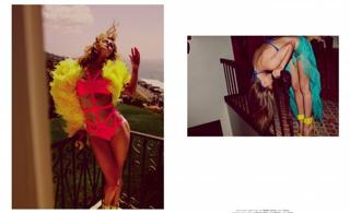 Rosie Huntington-Whiteley feet photo thumbnail