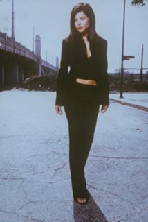 Tiffani Thiessen feet photo thumbnail