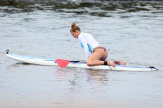 LeAnn Rimes feet photo thumbnail