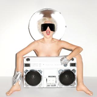 Lady Gaga feet photo thumbnail
