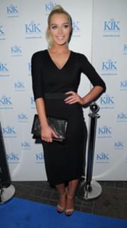 Helen Flanagan feet photo thumbnail