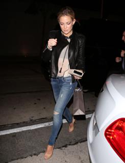 Kate Hudson feet photo thumbnail