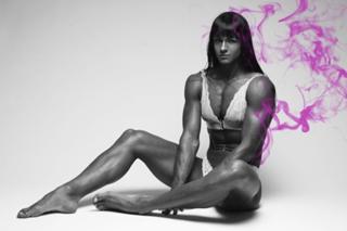 Cindy Landolt feet photo thumbnail