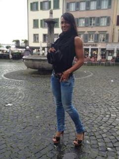 Cindy Landolt feet photo thumbnail