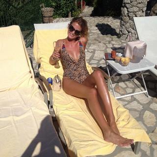 Millie Mackintosh feet photo thumbnail