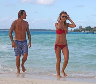 Audrina Patridge feet photo thumbnail
