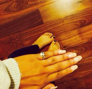Christina Milian feet photo thumbnail