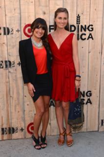 Lea Michele feet photo thumbnail