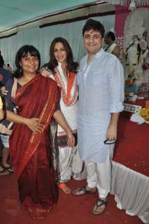 Sonali Bendre feet photo thumbnail