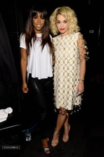 Rita Ora feet photo thumbnail