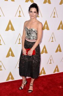 Sandra Bullock feet photo thumbnail