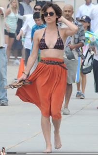 Jessica Stroup feet photo thumbnail