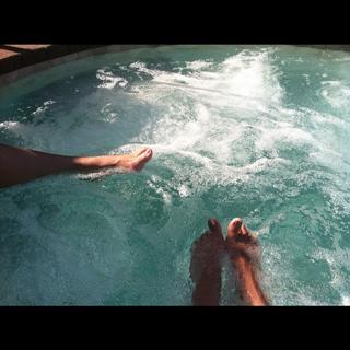 Jhené Aiko feet photo 2