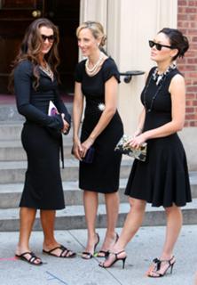 Kim Raver feet photo thumbnail