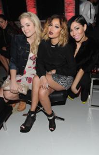 Adrienne Houghton feet photo thumbnail
