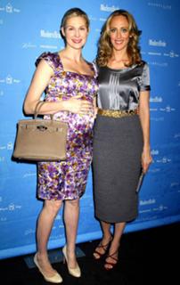 Kim Raver feet photo thumbnail