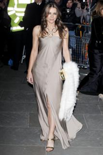 Elizabeth Hurley feet photo thumbnail