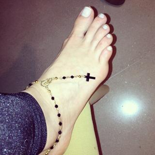 Wanda Nara feet photo thumbnail