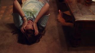 Grace Helbig feet photo thumbnail