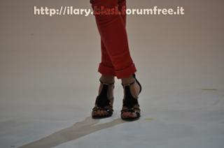 Ilary Blasi feet photo thumbnail